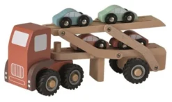 Autotransporter mit Gummirädern