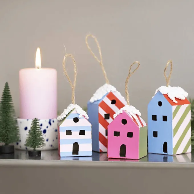 Bastelset Weihnachtsanhänger - Häuser, 4 Stk.