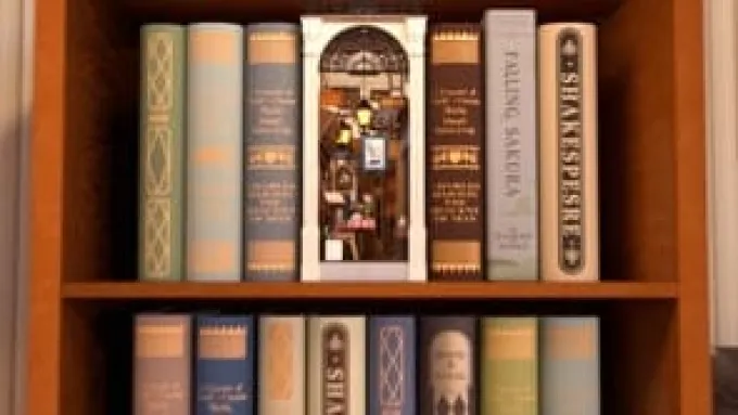 Book Nook Bausatz – Arcade-Dating