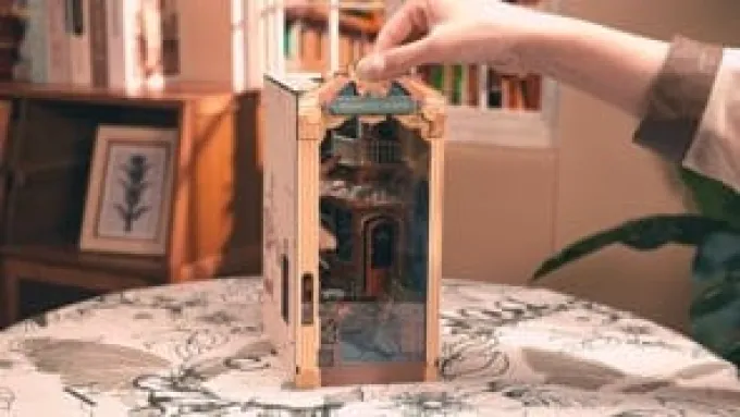 Book Nook Bausatz – Romantisches Venedig