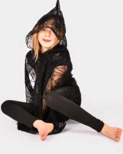 Cape mit Spinnennetzen