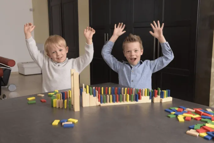 Domino - Rally mit 200 Teilen