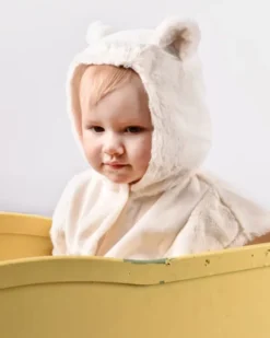 Eisbär, 1-4 Jahre
