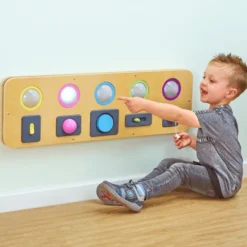 Feinmotorik-Board mit Schaltern
