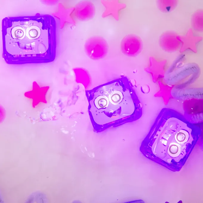 Glo Pals Leuchtwürfel "Lumi" – 4er-Set