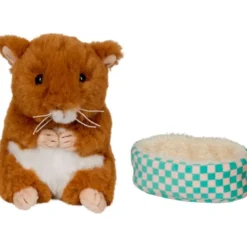 Goldhamster Ted im Korb