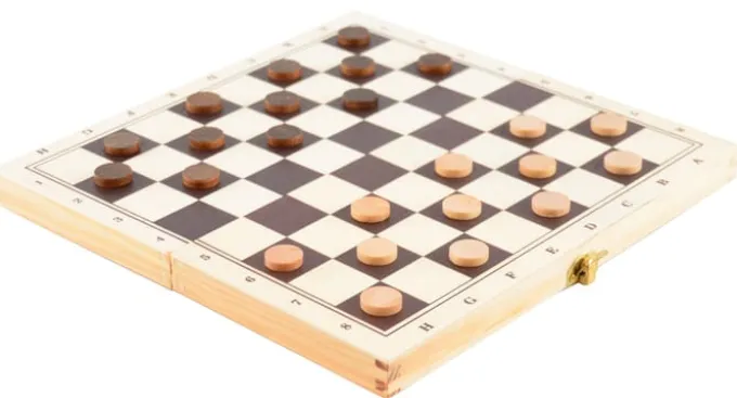 3-in-1 Brettspiele im Holzkoffer