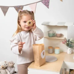 2-in-1 Spielküche & Café – Robusta (weiß)