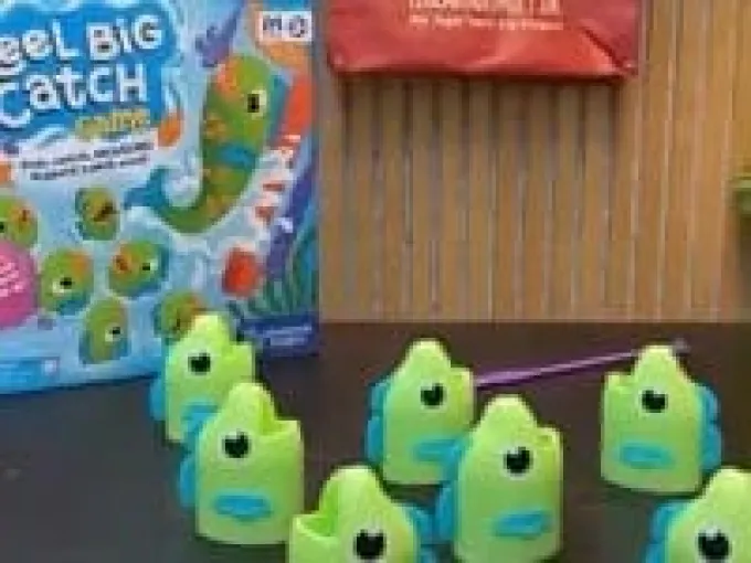 Kinderspiel - Wer fängt den größten Fisch?