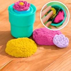 Kinetic Sand® – Squish Blossom