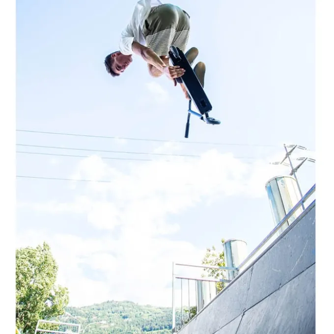 Micro Ramp Stunt-Roller – Cyan