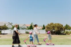 Ookkie Skateboard - Pink