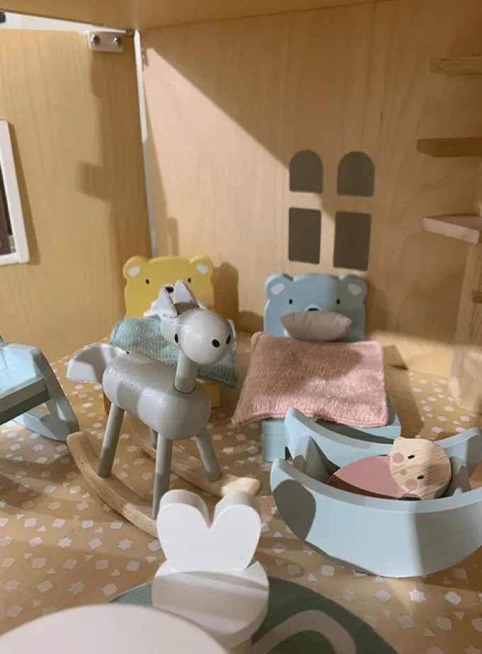 Puppenhausmöbel - Kinderzimmer