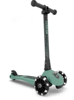 Scooter - Highwaykick 3 mit LED, Forest
