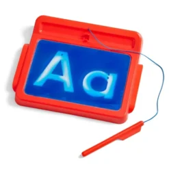Sensorische Tafel - Buchstaben malen