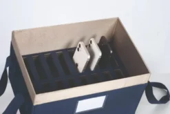 Signalblockierende Handybox mit Tragegriff