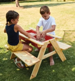 Spieltisch für Sand & Wasser
