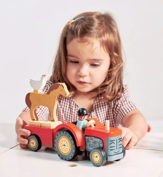 Traktor mit Anhänger