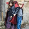 Vampirumhang m. Stehkragen, Gr. 4-6 Jahre