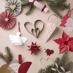 Weihnachtsbasteln mit Papier - klassisch